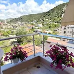 Trea - Lungomare Apartment *