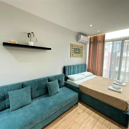 Trea - Lungomare Vlorë