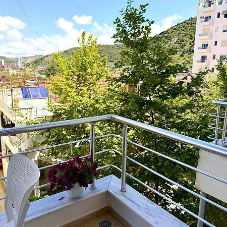Apartment Trea - Aert Vlore